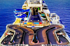 Top-Deck-Activites-on-Norwegian-Cruise-Line-Ships-Bliss-Race-Track-650x526